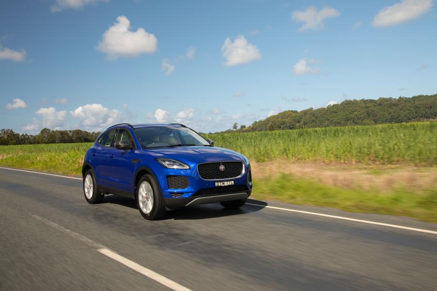  Jaguar E-Pace P250 AWD 2018 года  (AU) (фото 12 из 23)
